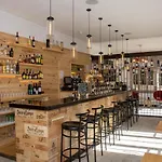 Emporda Guest house 3*